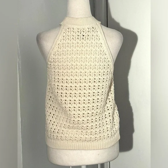 #7) Universal Thread sleeveless knit top M - Picture 2 of 6